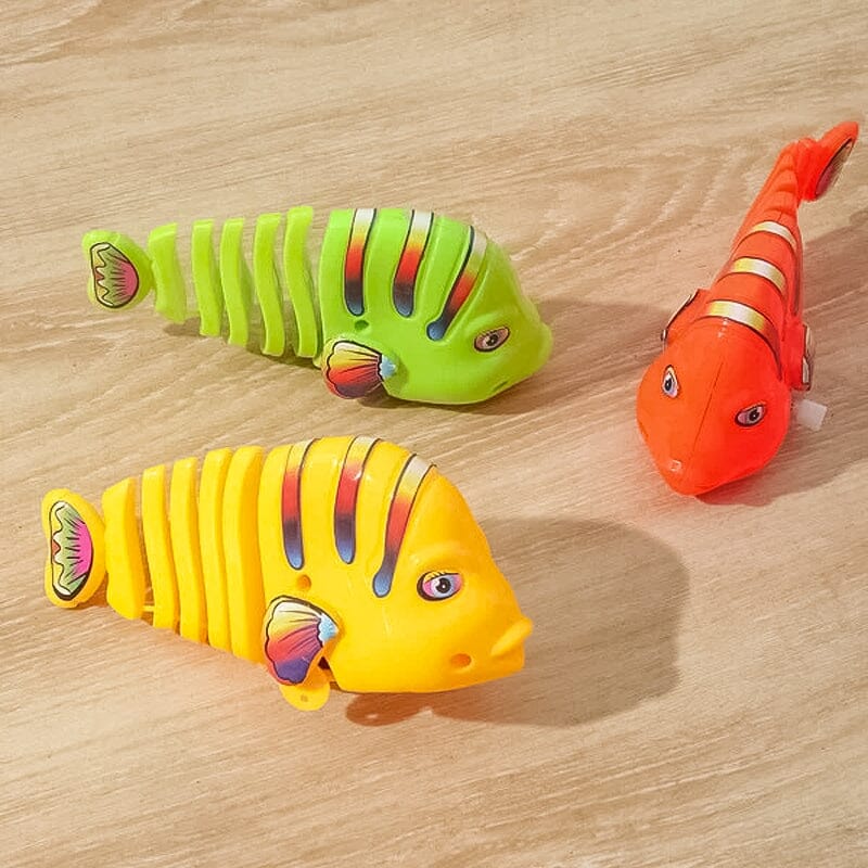 Clockwork Swinging Cartoon Fish  Toys - Image 12