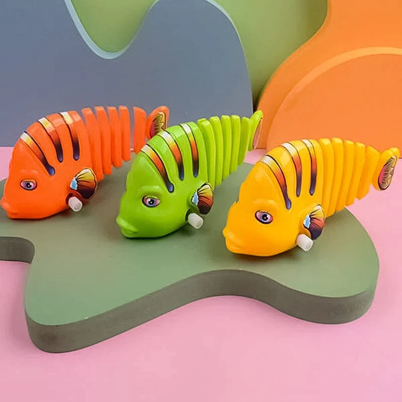 Clockwork Swinging Cartoon Fish  Toys - Image 8