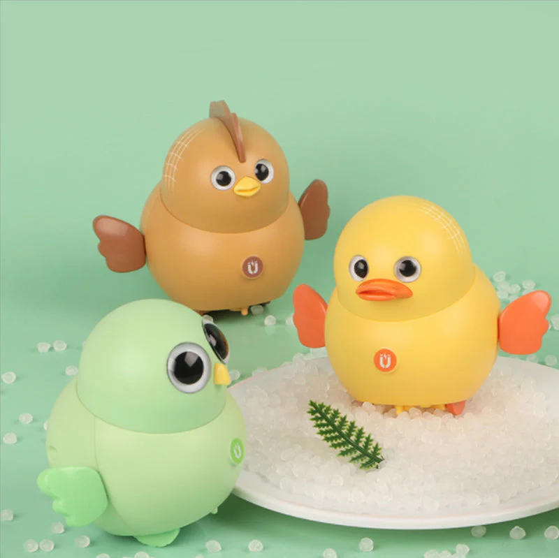 Cute swinging chicken toy - Image 11