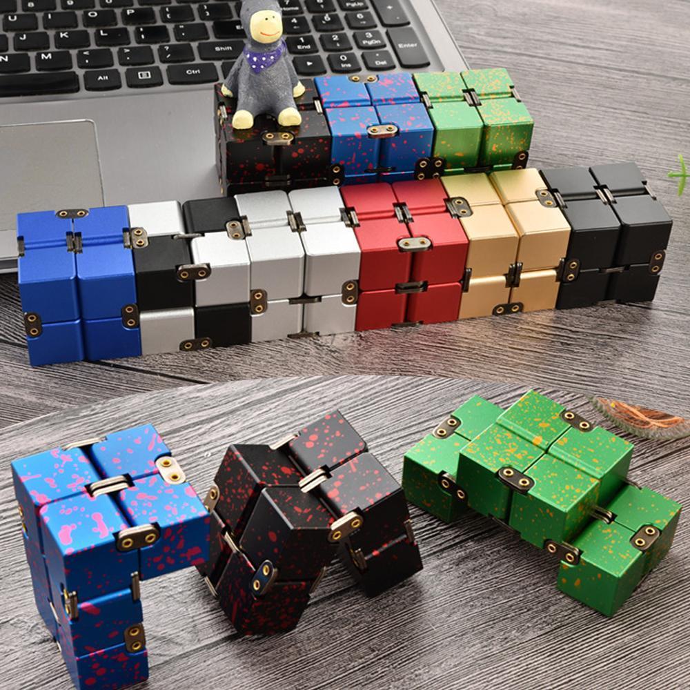 Infinite Rubik's Cube → Play Anywhere, Anytime for relieve stress - Image 2