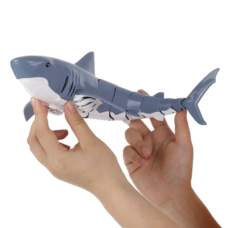 Newest Simulation Remote Control Shark Boat - Image 2