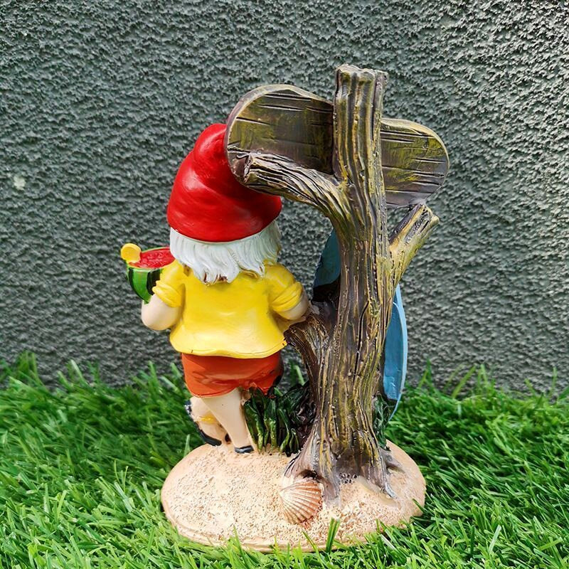 Resin Dwarf Statue Ornament - Image 3