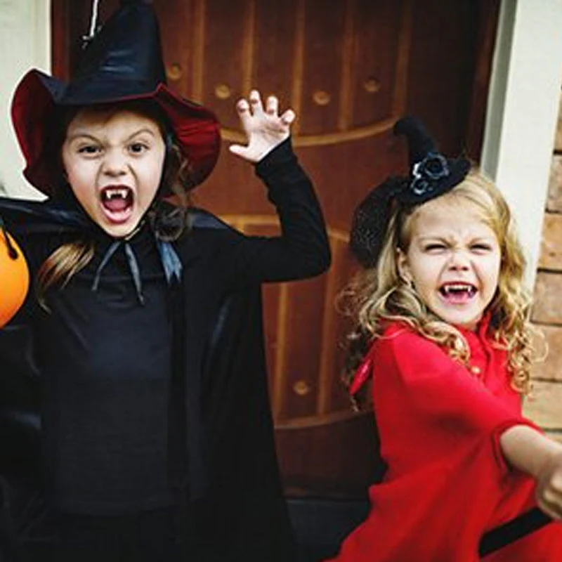 Retractable Vampire Fangs - Image 8