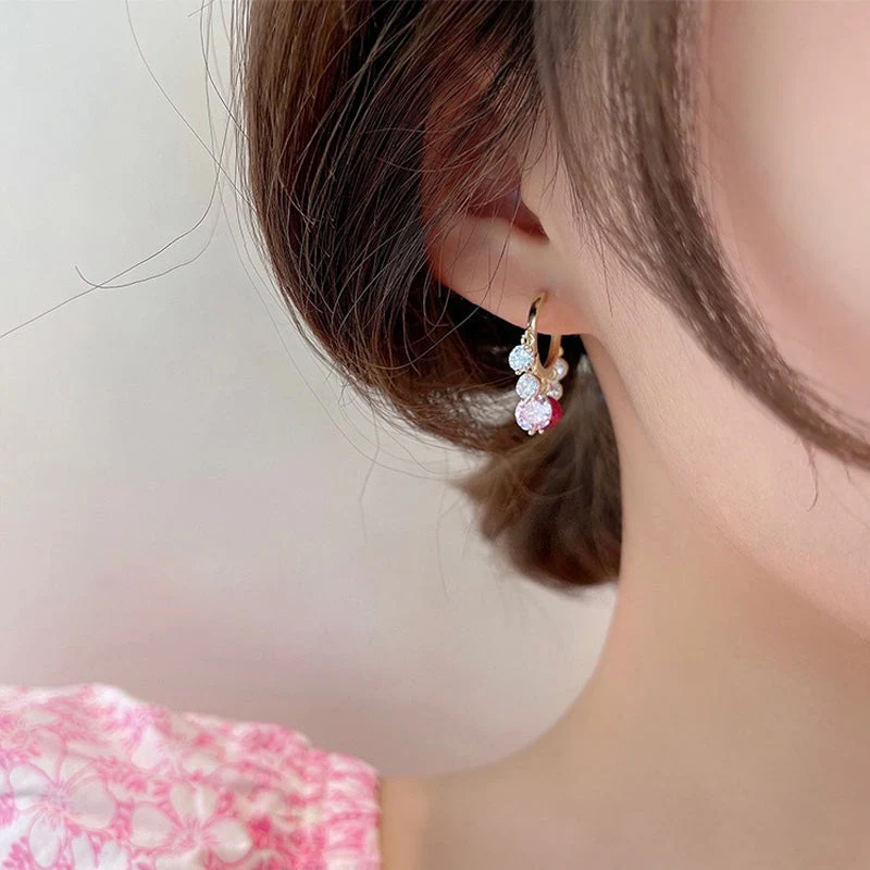 Shiny Diamon Drop Earrings - Image 2
