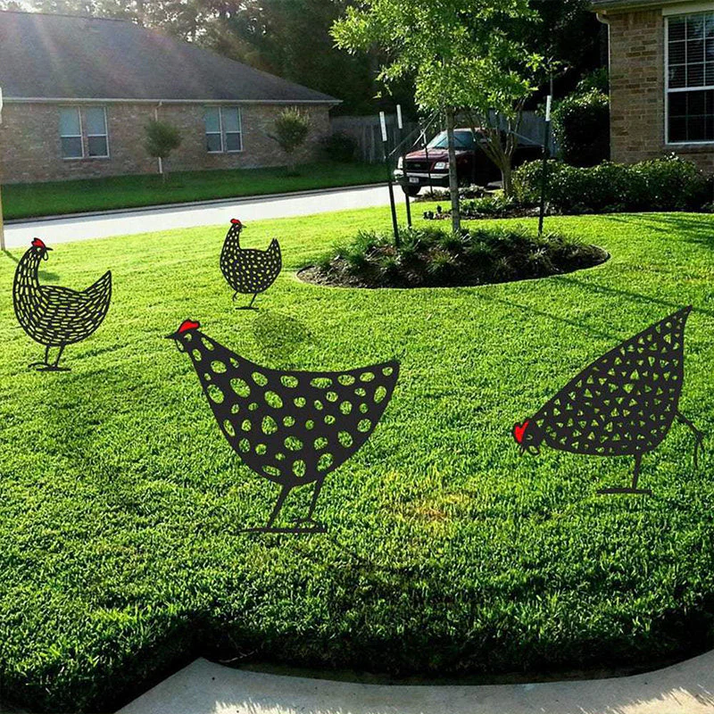 Simulated Chicken Ornament for Yard - Image 3